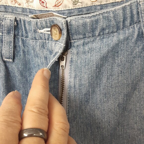 Vintage Christopher & Banks Jean Crop Pants Sz 10 Fall Y2K Pockets Zip/Button - Picture 2 of 13